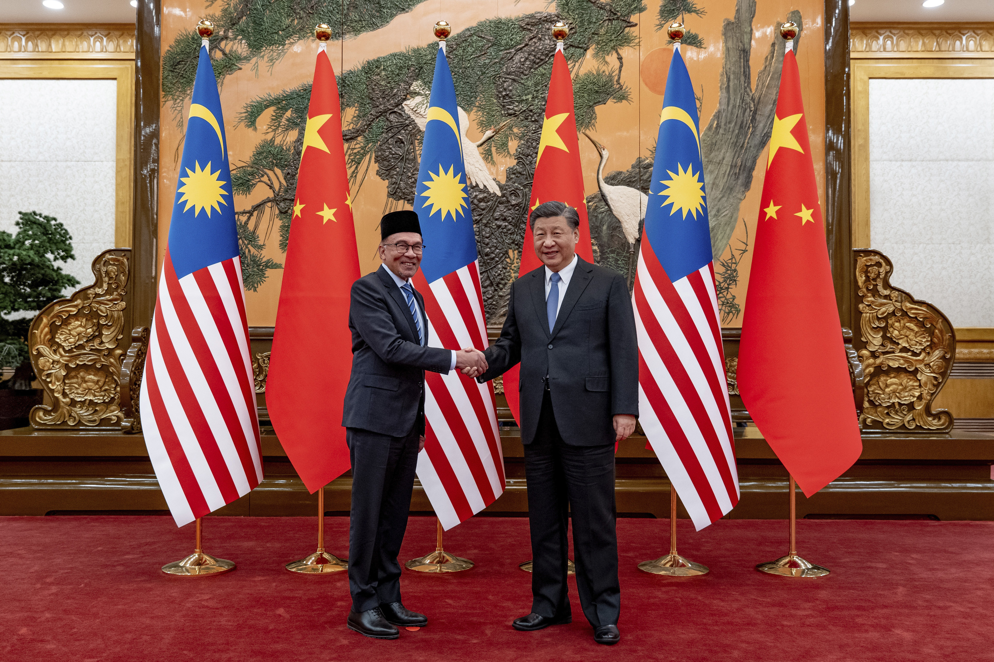 Malaysian Prime Minister Anwar Ibrahim meeting Chinese President Xi Jinping in Beijing on March 31. Photo: Prime Minister’s Office of Malaysia